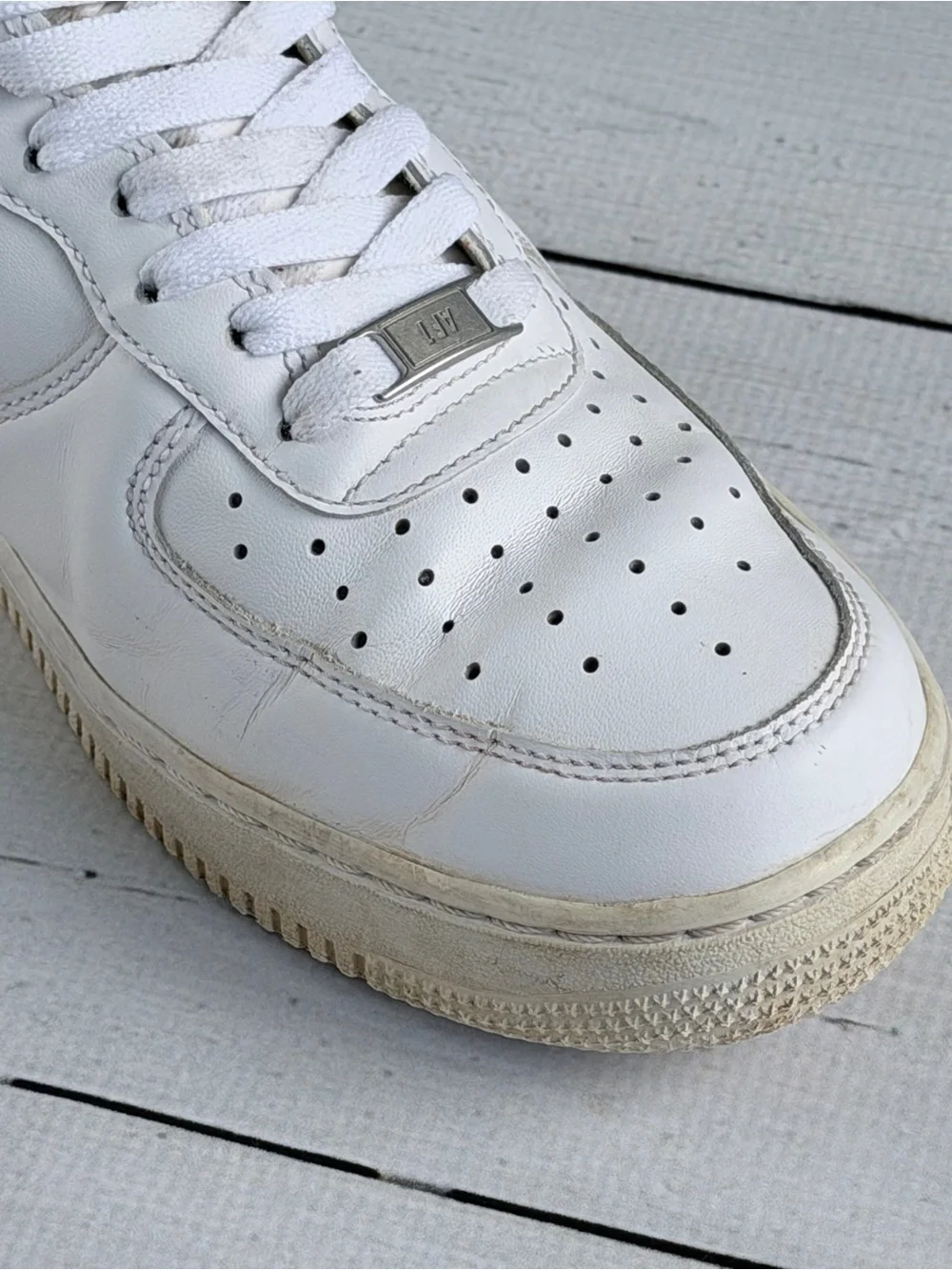 Nike Air Force 1 '07 Low Triple White - Men's Size 11